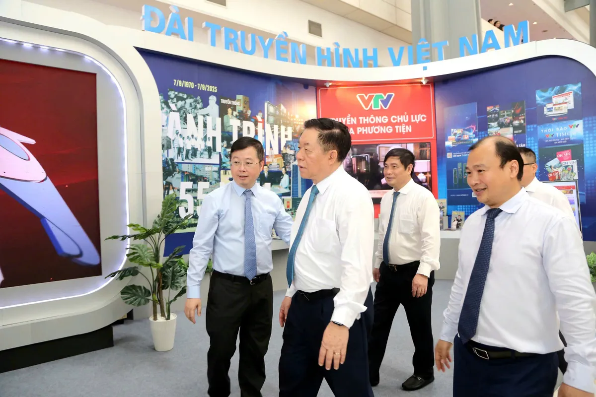 Khai mạc Hội Báo toàn quốc 2025: Sôi động với hàng trăm gian trưng bày - Ảnh 6.