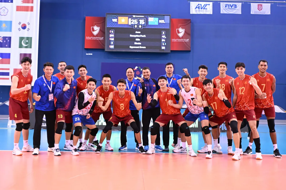 Thử th&aacute;ch cực đại chờ đ&oacute;n ĐT b&oacute;ng chuyền nam Việt Nam tại tứ kết AVC Nations Cup 2025- Ảnh 1.