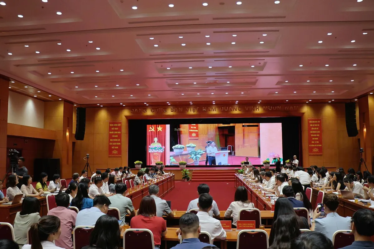 Hai nhóm hộ kinh doanh bắt buộc sử dụng hóa đơn điện tử - Ảnh 2.