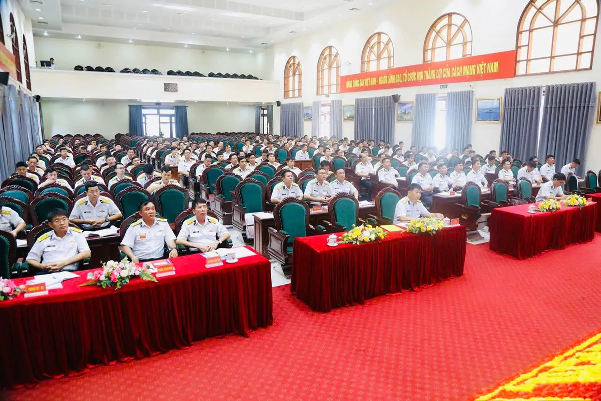 Vùng 4 Hải quân: Đổi mới sáng tạo trong giáo dục chính trị, bồi đắp bản lĩnh người lính biển - Ảnh 1. Vùng 4 Hải quân: Đổi mới sáng tạo trong giáo dục chính trị, bồi đắp bản lĩnh người lính biển - Ảnh 1.
