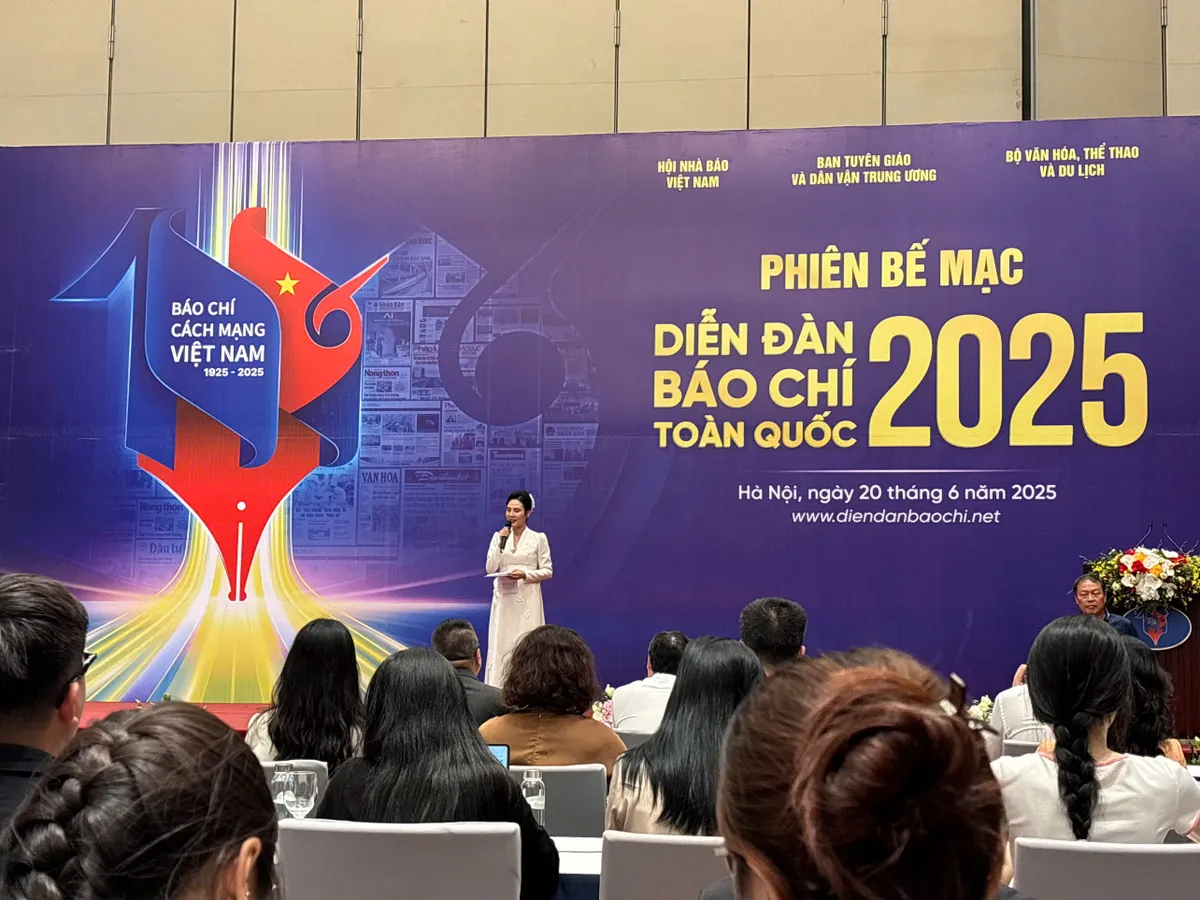 Bế mạc Diễn đàn báo chí toàn quốc 2025 - Ảnh 1.