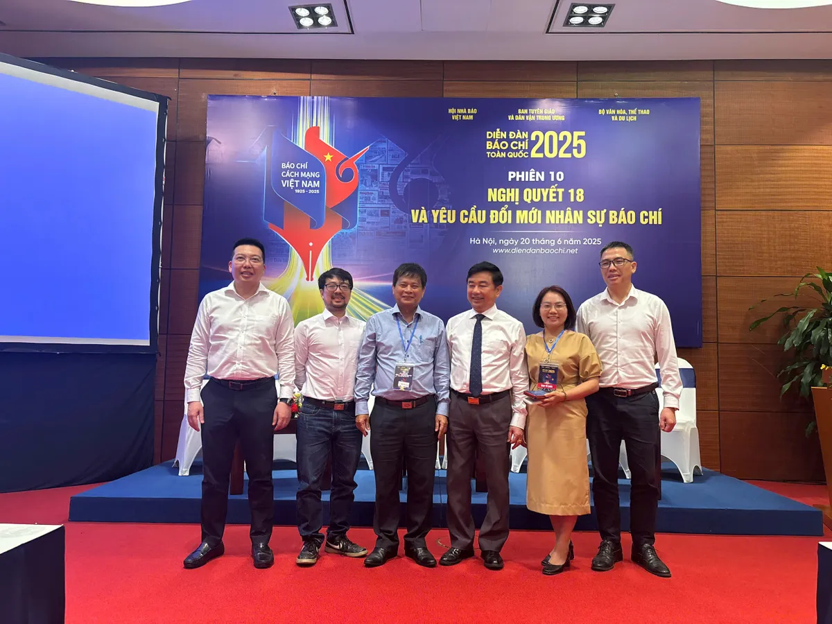 Bế mạc Diễn đàn báo chí toàn quốc 2025 - Ảnh 5.