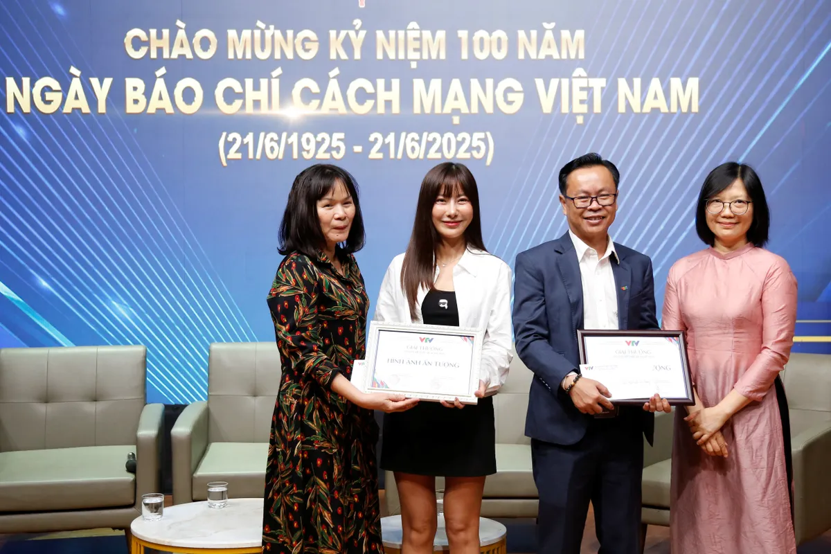 100 giây: Chân dung người làm báo giữa thời đại số - Ảnh 16.
