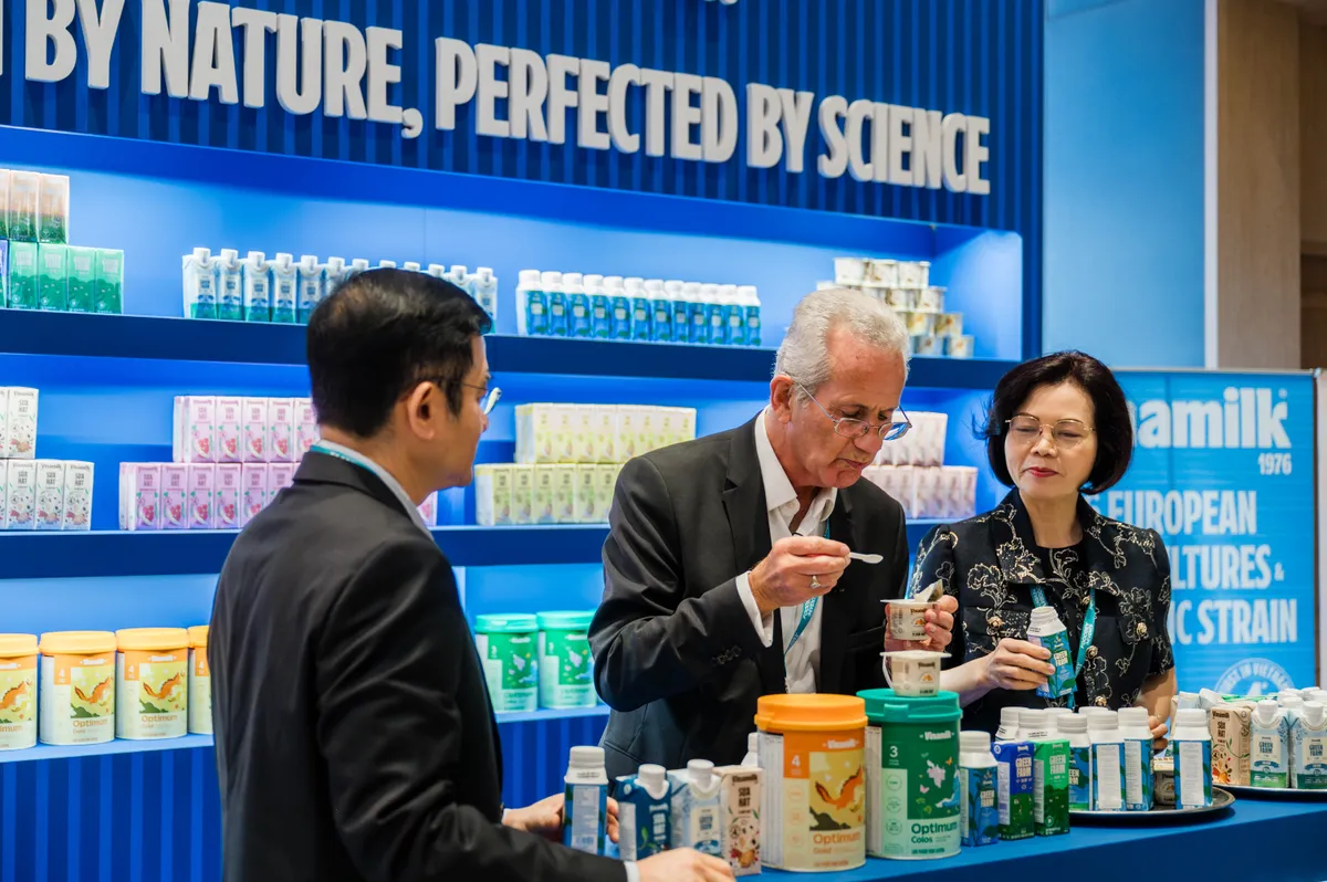 Vinamilk nâng tầm sữa Việt với các công nghệ đột phá, giành giải thưởng lớn tại Hội nghị sữa toàn cầu 2025- Ảnh 3. Vinamilk nâng tầm sữa Việt với các công nghệ đột phá, giành giải thưởng lớn tại Hội nghị sữa toàn cầu 2025- Ảnh 3.
