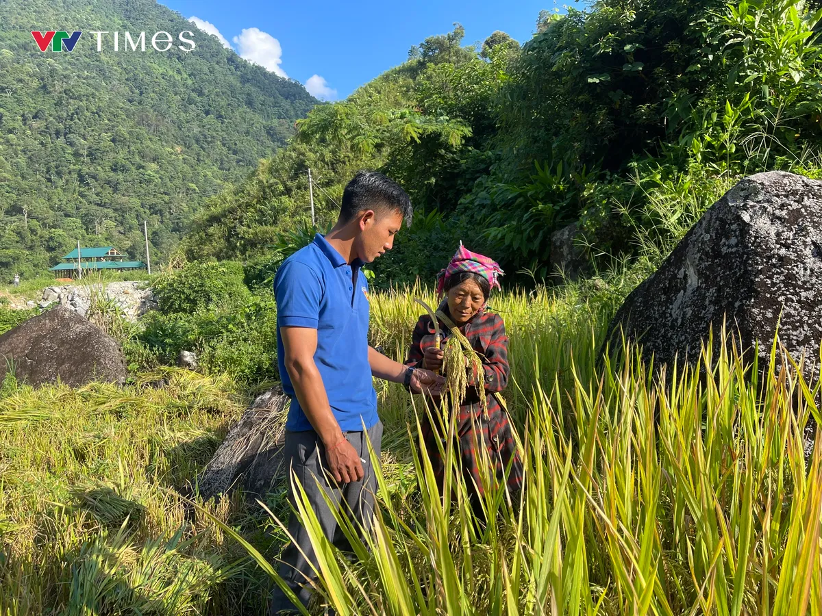 Đảng vi&ecirc;n trẻ - Điểm tựa cho bản l&agrave;ng người La Hủ ở Lai Ch&acirc;u - Ảnh 2.