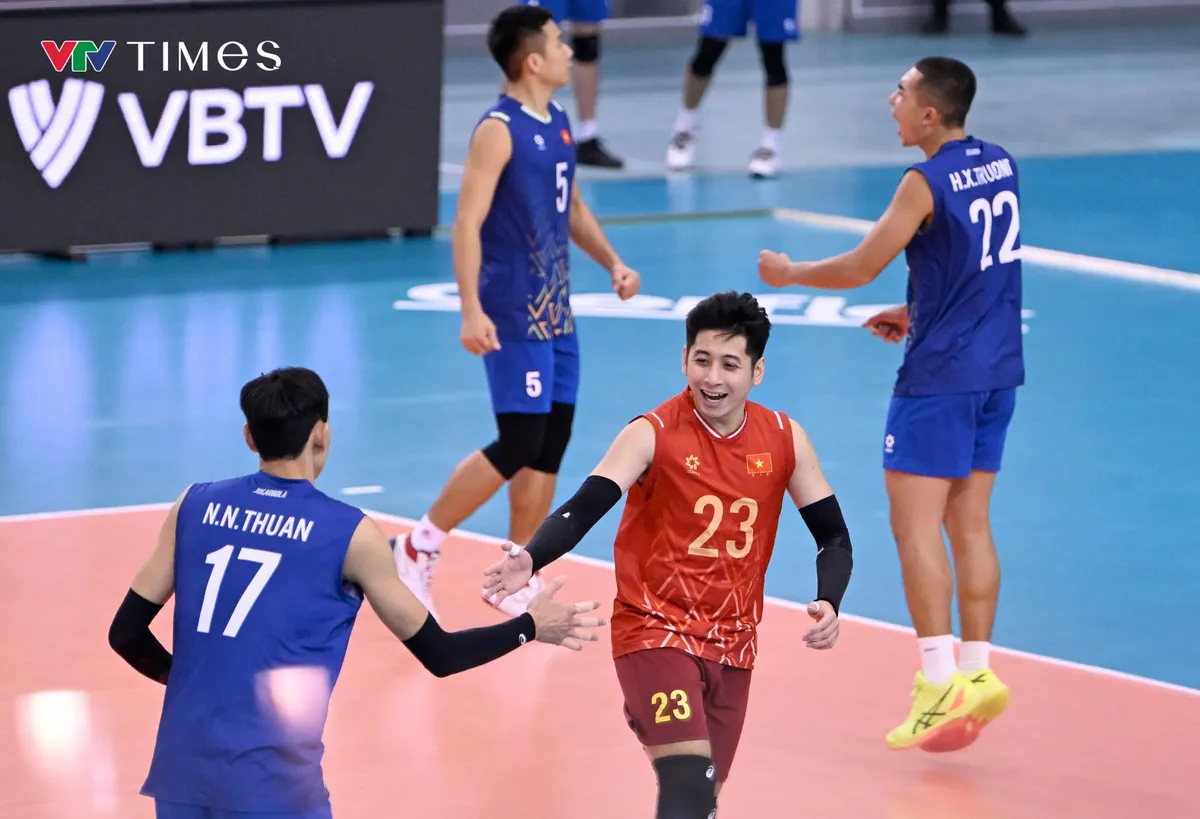 ĐT bóng chuyền nam Việt Nam về thứ 8 tại AVC Nations Cup: Bài học quý và khát vọng vươn lên- Ảnh 1. ĐT bóng chuyền nam Việt Nam về thứ 8 tại AVC Nations Cup: Bài học quý và khát vọng vươn lên- Ảnh 1.