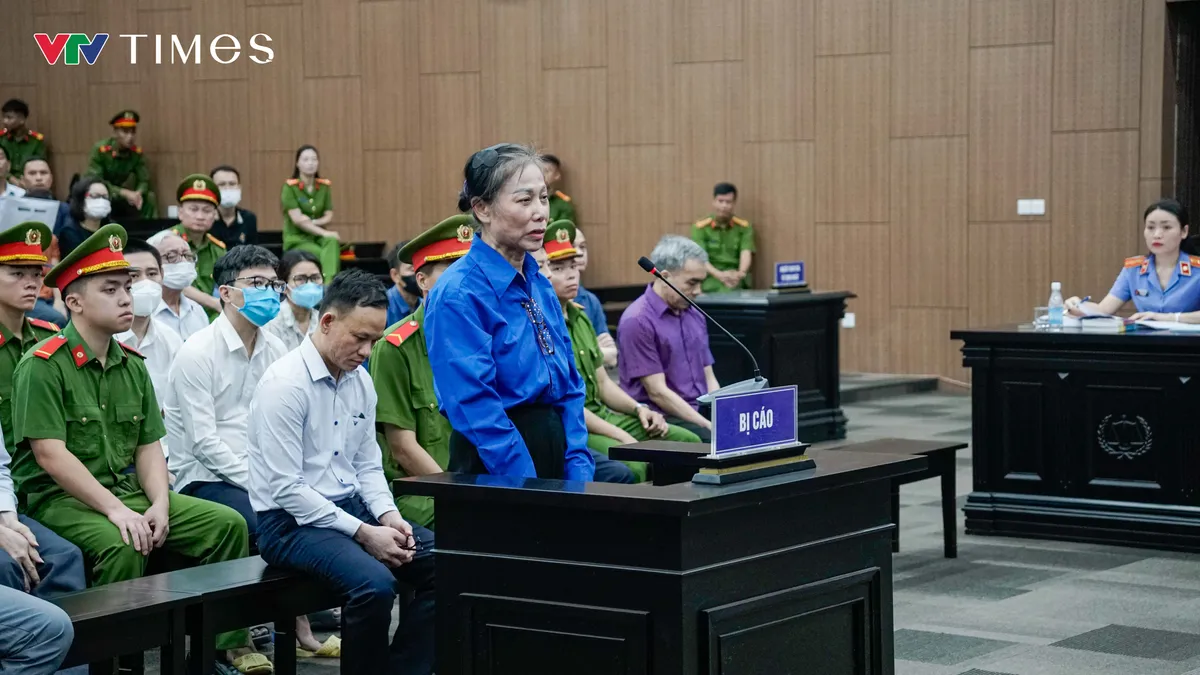 Cựu Phó Bí thư Vĩnh Phúc ân hận sau khi nhận hàng chục tỷ từ Chủ tịch Phúc Sơn- Ảnh 2. Cựu Phó Bí thư Vĩnh Phúc ân hận sau khi nhận hàng chục tỷ từ Chủ tịch Phúc Sơn- Ảnh 2.