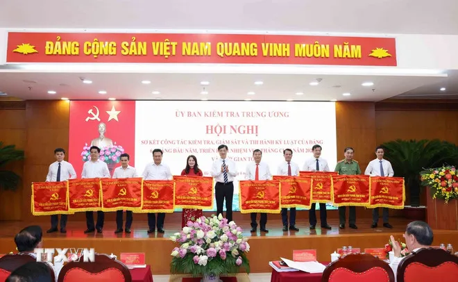 Khắc phục triệt để tình trạng cán bộ vừa được bổ nhiệm thì bị xử lý kỷ luật - Ảnh 1.