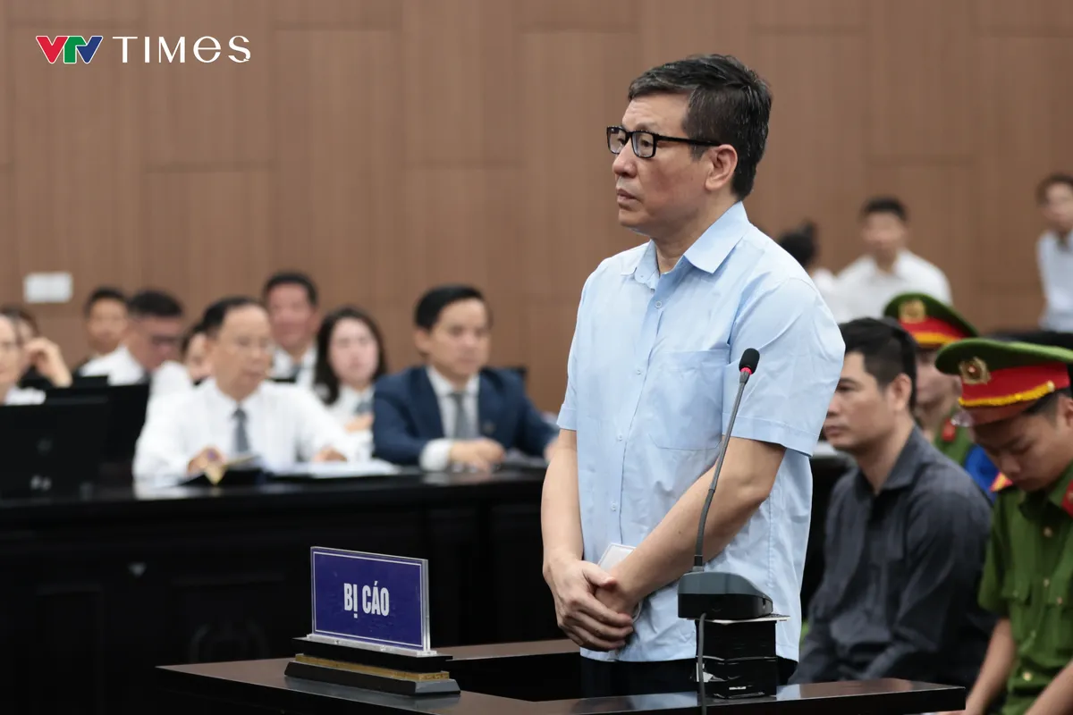 Cựu Chủ tịch Vĩnh Phúc thừa nhận sai khi nhận tiền - Ảnh 1.