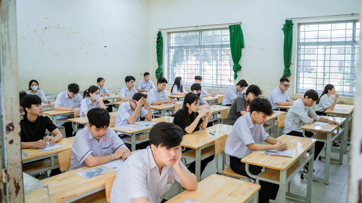Cần Thơ: Hơn 13.600 thí sinh sẵn sàng cho kỳ thi THPT – Ấm lòng với tiếp sức mùa thi- Ảnh 3.
