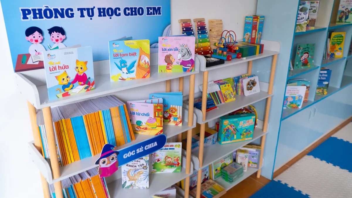 Chuyến xe tử tế th&aacute;ng 6: C&ugrave;ng "Cho em" lan toả hạnh ph&uacute;c tuổi thơ- Ảnh 7.