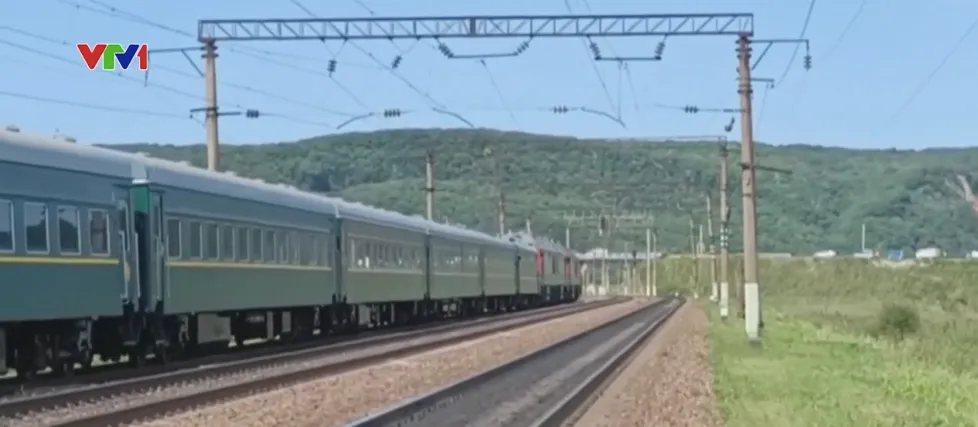 Chuyến tàu đầu tiên từ Bình Nhưỡng đến Moscow sau 5 năm - Ảnh 1.