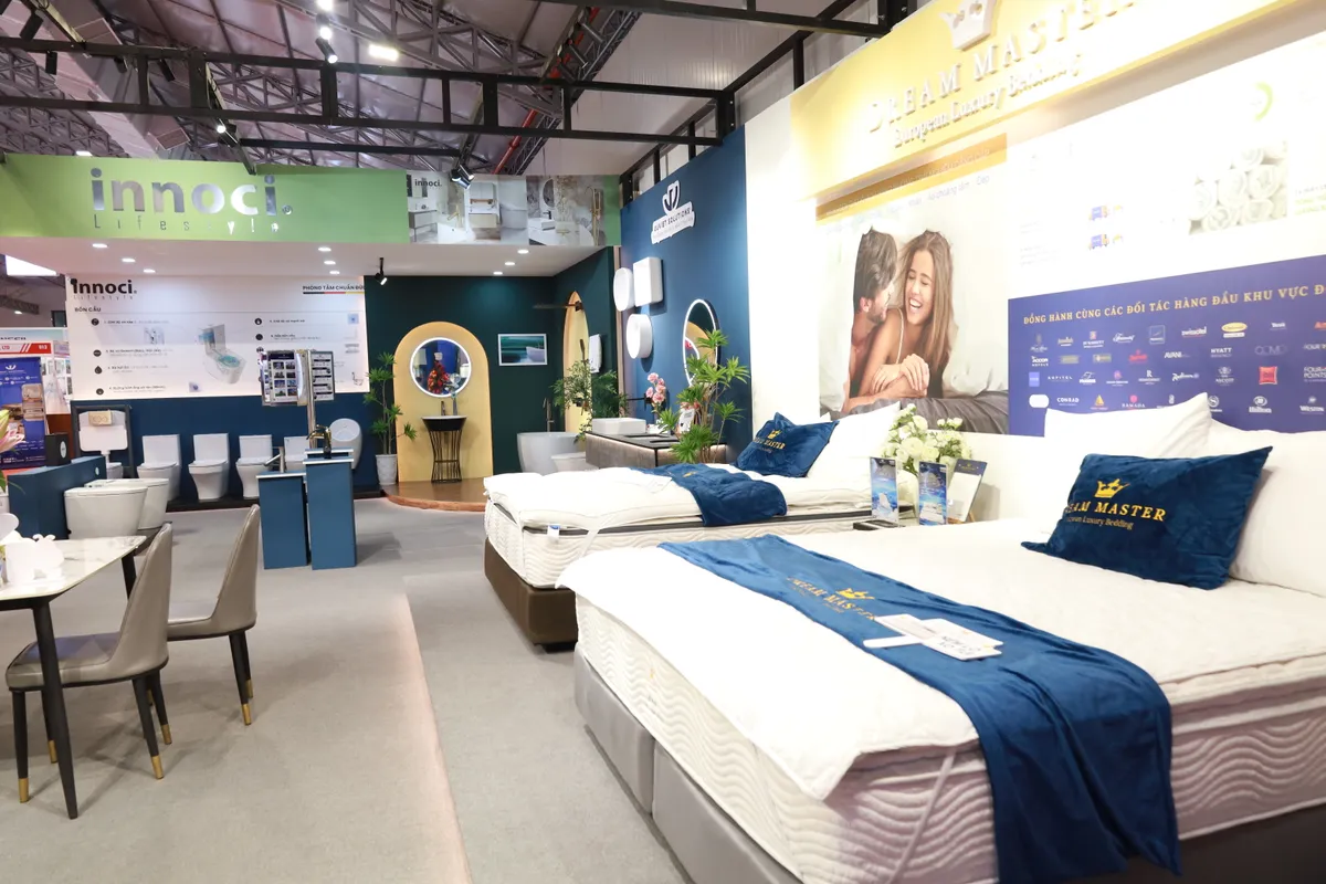Uuviet Solutions cùng nệm lò xo túi Dream Master có mặt tại Vietbuild Thành phố Hồ Chí Minh 2025 - Ảnh 2.