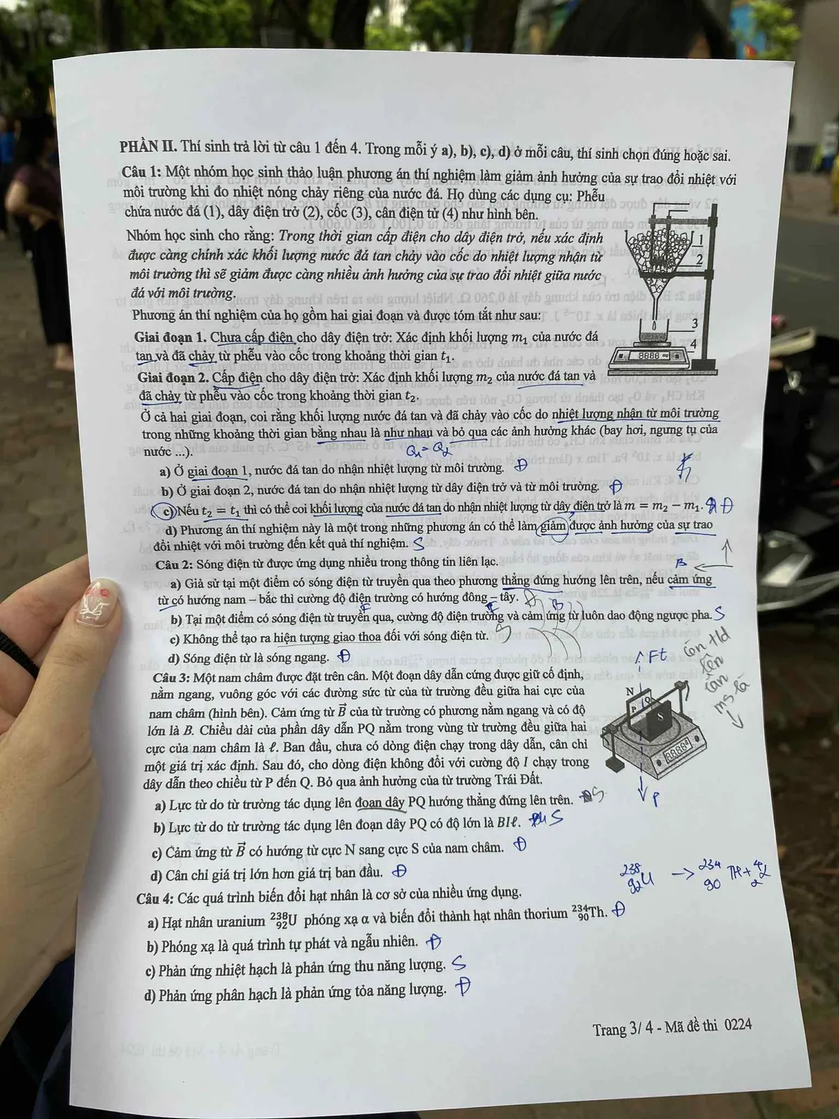 Đề Vật l&yacute; thi tốt nghiệp THPT 2025
- Ảnh 3.