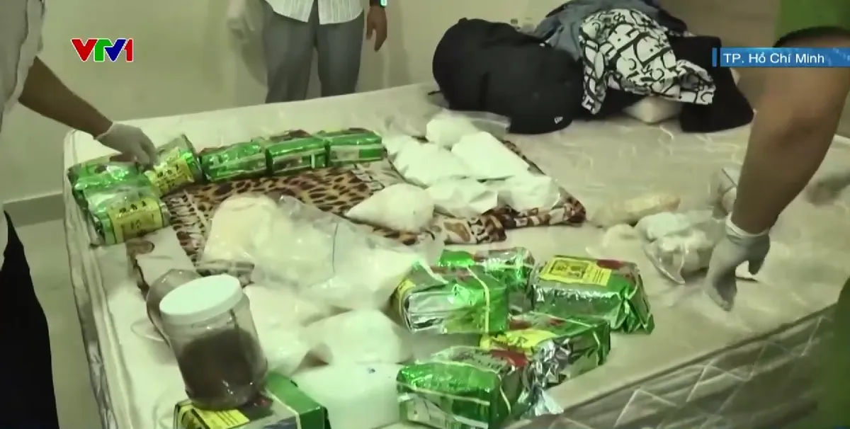 TP Hồ Ch&iacute; Minh: C&ocirc;ng an b&oacute;c trần mạng lưới ma t&uacute;y li&ecirc;n tỉnh 29.000 tỷ đồng - Ảnh 2.