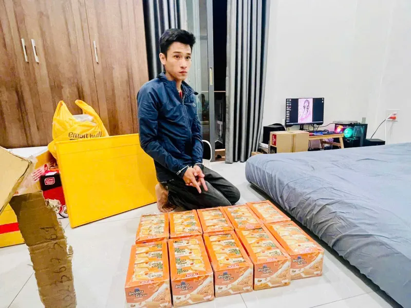 Cục Hải quan triệt phá nhiều vụ vận chuyển ma túy xuyên quốc gia, thu giữ gần 32 kg tang vật - Ảnh 3.