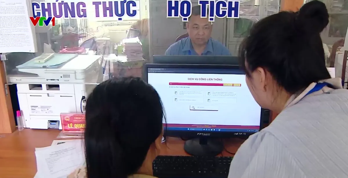 Chính quyền hai cấp: Tiện ích nhưng cần thích ứng - Ảnh 3.