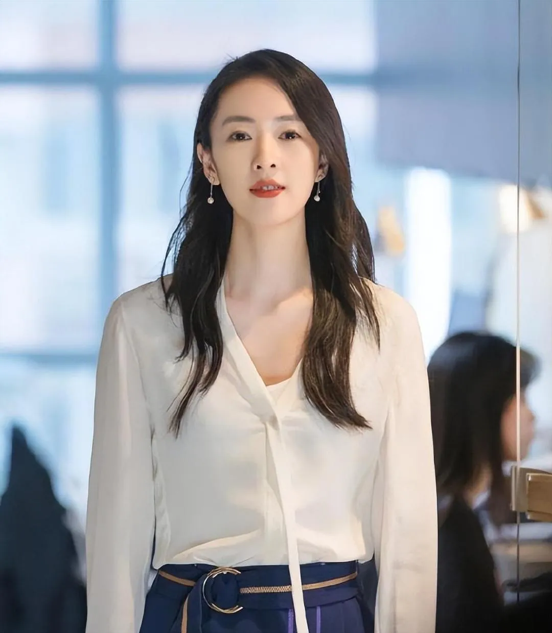 Lưu Diệc Phi, Dương Tử, Đồng Dao g&acirc;y tranh c&atilde;i tại giải Bạch Ngọc Lan- Ảnh 4.