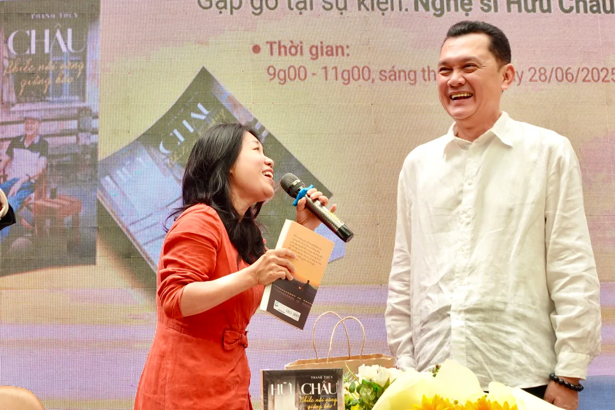 NSƯT Hữu Châu đau đáu giữ "lửa" sân khấu - Ảnh 6.