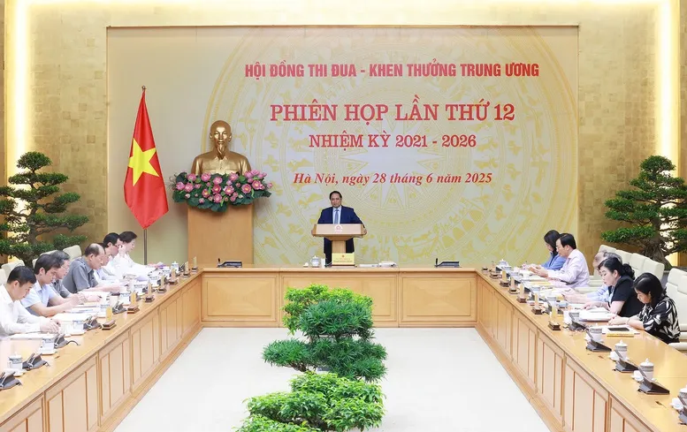 Thủ tướng: Phát động phong trào toàn dân thi đua làm giàu và đóng góp xây dựng đất nước - Ảnh 3.