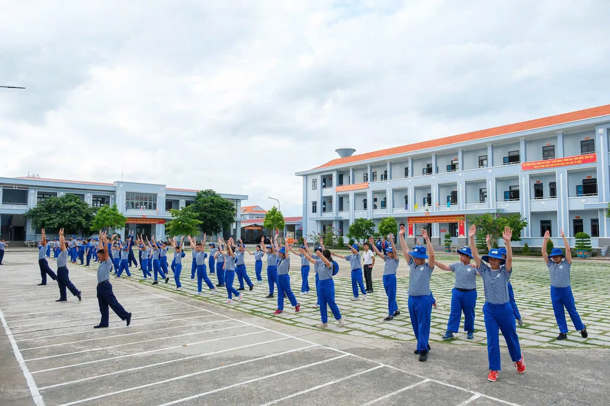 "Học kỳ Qu&acirc;n đội" &ndash; Ươm mầm tuổi thơ, r&egrave;n luyện đức t&iacute;nh tốt- Ảnh 12.