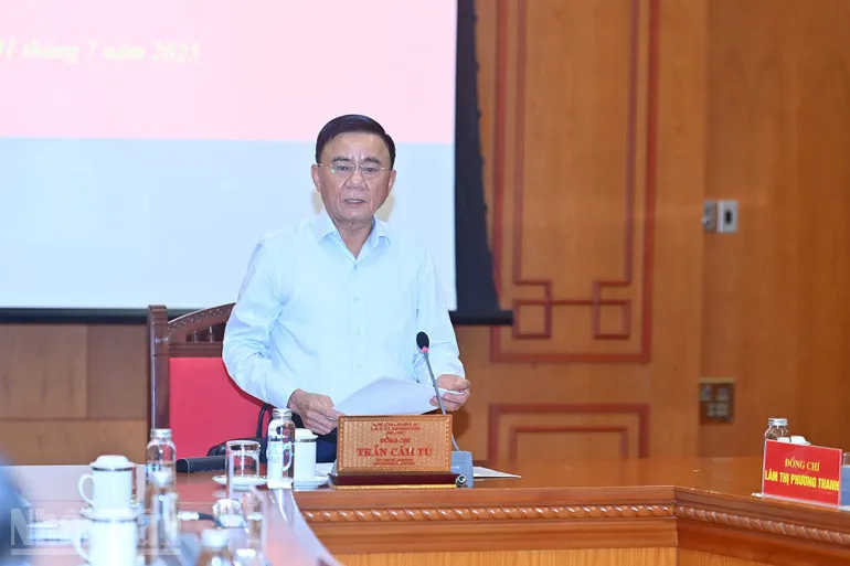 Thường trực Ban Bí thư: Tập trung tổ chức tốt Đại hội Đảng bộ các cấp - Ảnh 1.