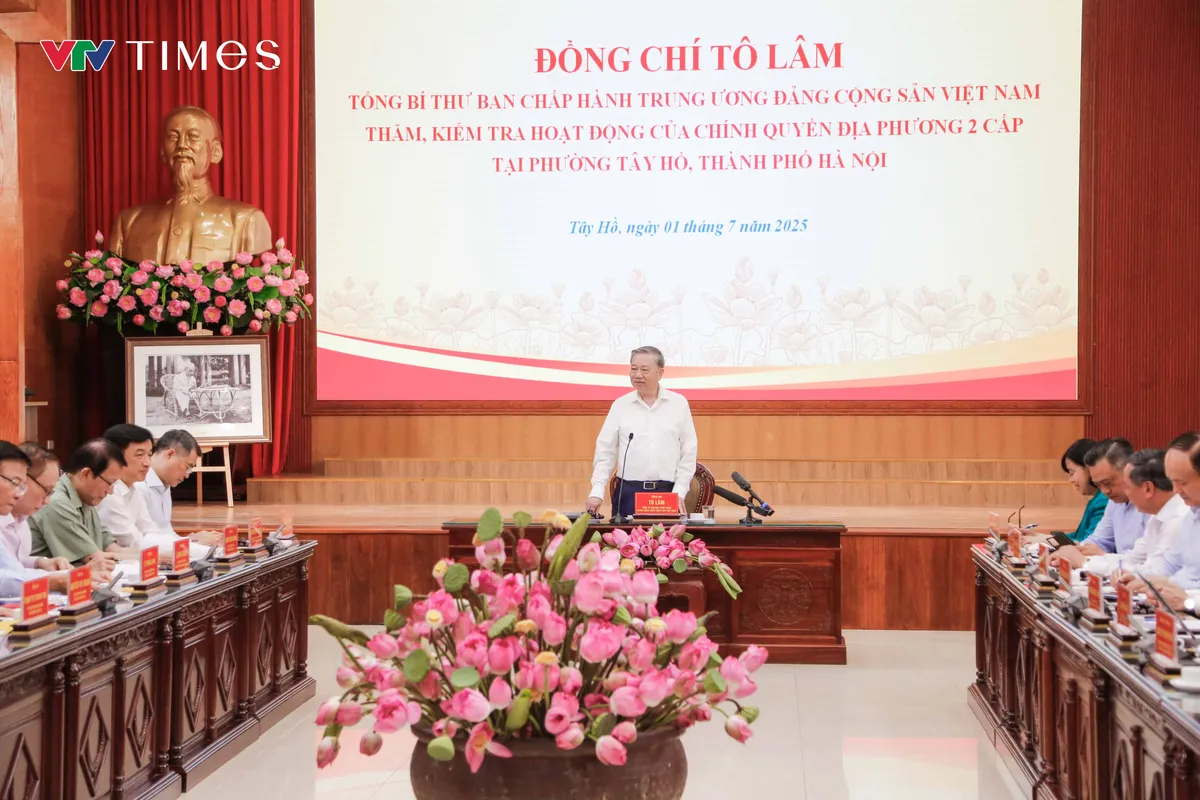 Tổng Bí thư Tô Lâm kiểm tra hoạt động của chính quyền địa phương hai cấp tại Hà Nội - Ảnh 9.