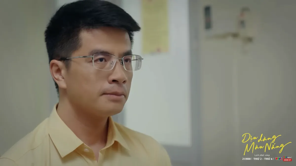 Dịu d&agrave;ng m&agrave;u nắng - Tập 21: Phong "sờ g&aacute;y" Th&agrave;nh- Ảnh 2.