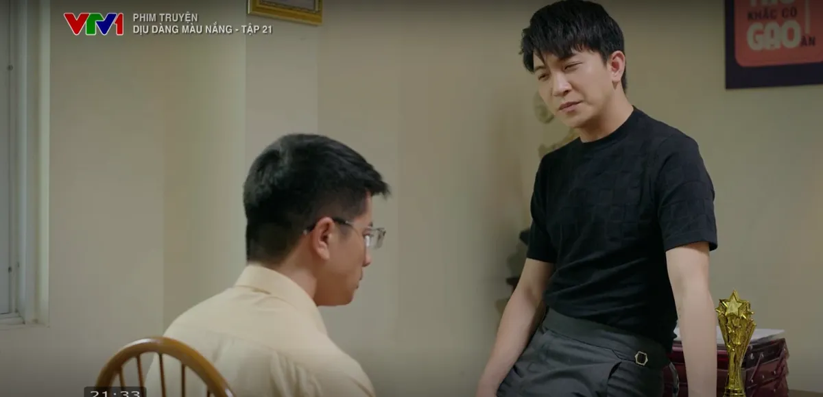 Dịu d&agrave;ng m&agrave;u nắng - Tập 21: Phong xử l&yacute; gi&uacute;p anh em Bắc tho&aacute;t cảnh bị ch&egrave;n &eacute;p - Ảnh 13.