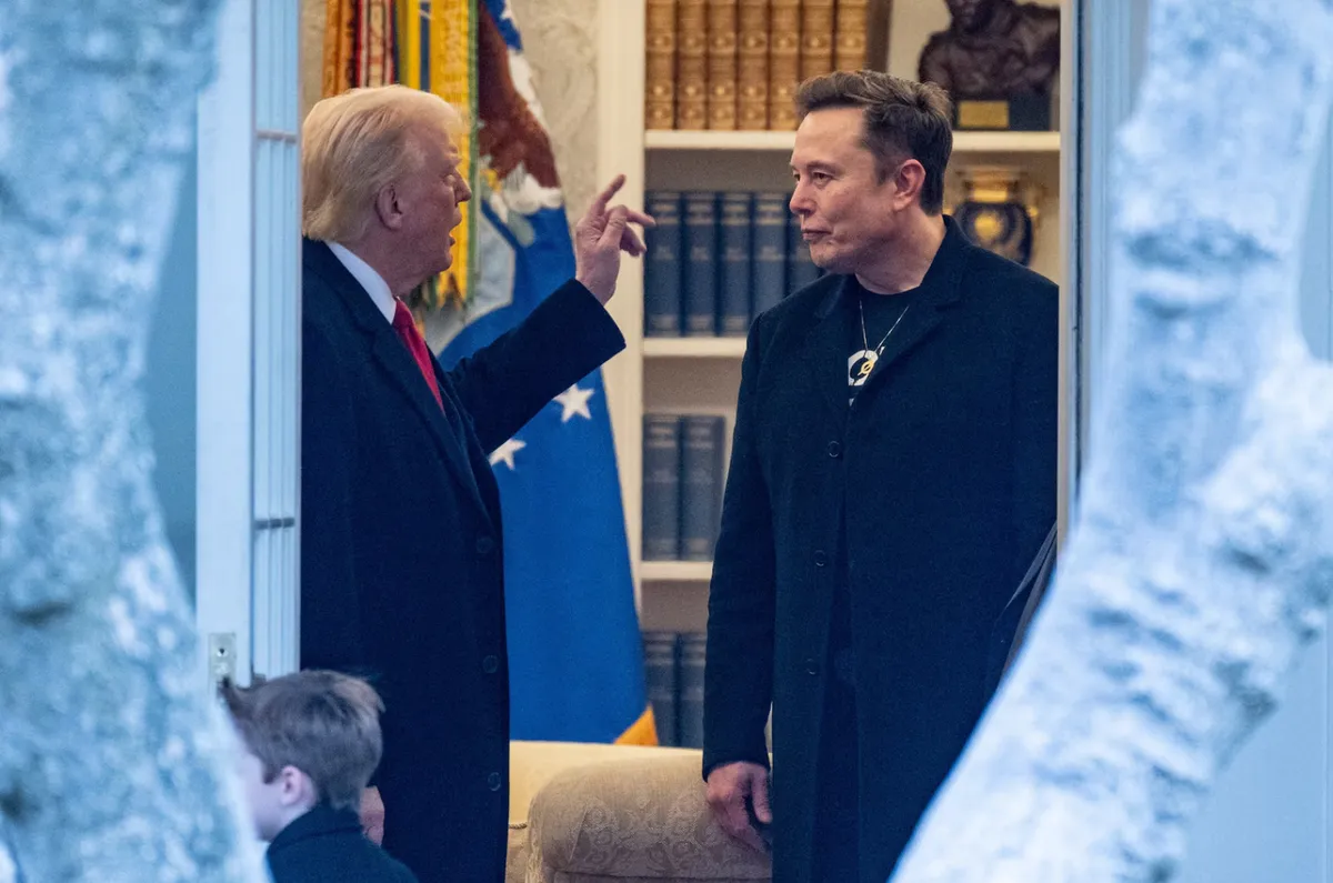 Trump - Musk lại căng thẳng vì dự luật ‘Lớn và đẹp’ - Ảnh 1.