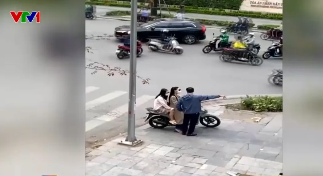 Hứa nhờ bác sĩ cho mổ ngay, “cò” bệnh viện lừa đảo chiếm đoạt 5 triệu đồng của người bệnh - Ảnh 1.
