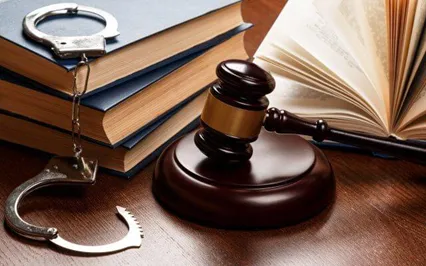 Phạm luật nghiêm cấm tội lợi dụng các quyền tự do dân chủ xâm phạm lợi ích của Nhà nước, quyền, lợi ích hợp pháp của tổ chức, cá nhân. Phạm luật nghiêm cấm tội lợi dụng các quyền tự do dân chủ xâm phạm lợi ích của Nhà nước, quyền, lợi ích hợp pháp của tổ chức, cá nhân.