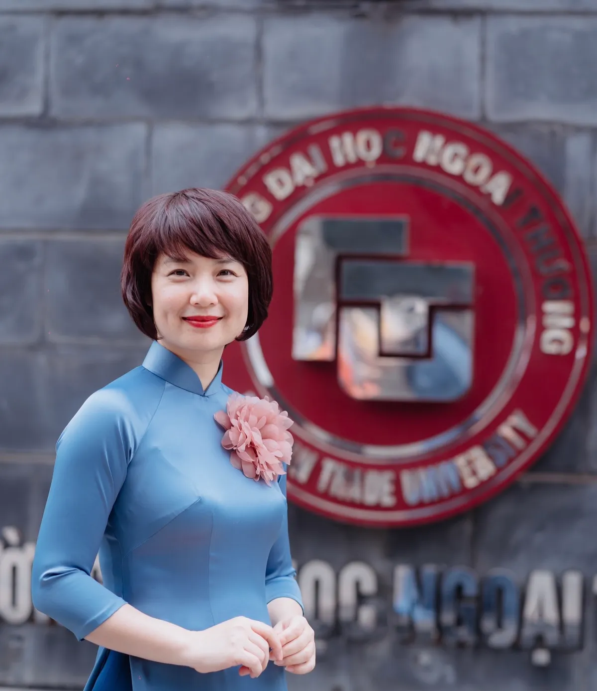 Trường Đại học Ngoại thương có tân Hiệu trưởng - Ảnh 3. Trường Đại học Ngoại thương có tân Hiệu trưởng - Ảnh 3.
