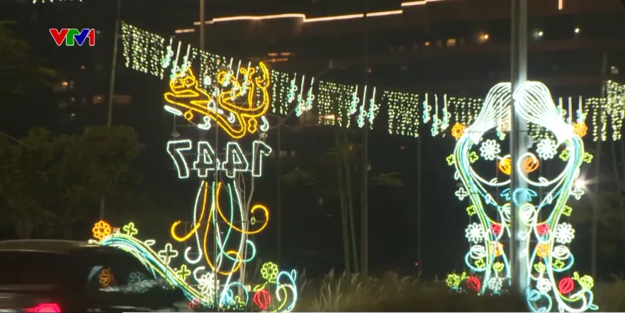 Con đường &aacute;nh s&aacute;ng dịp lễ ở Abu Dhabi- Ảnh 1.