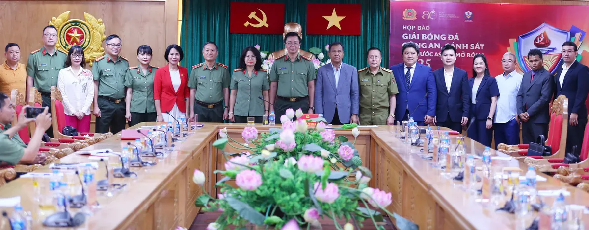 8 đội bóng tranh tài giải Bóng đá Công an, Cảnh sát các nước ASEAN mở rộng năm 2025- Ảnh 2.