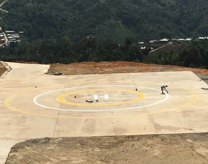 Đà Nẵng: Xây bãi đáp trực thăng ở miền núi để phòng chống thiên tai - Ảnh 1.