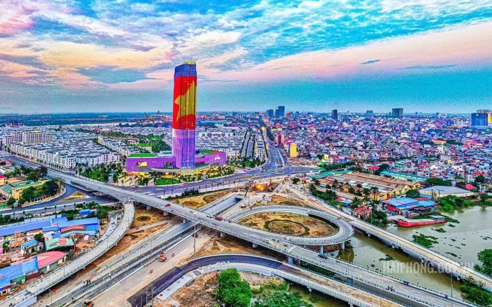 Thí điểm một số cơ chế, chính sách đặc thù phát triển thành phố Hải Phòng.