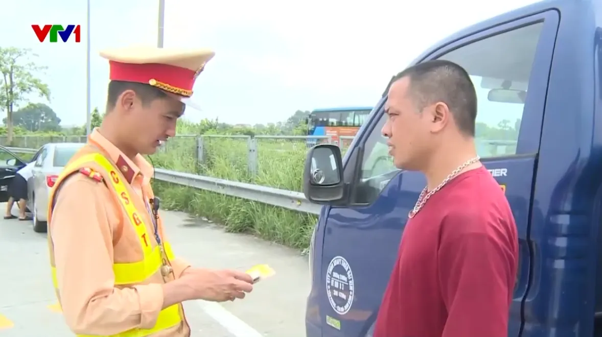 Xử lý nghiêm vi phạm tốc độ trên cao tốc - Ảnh 1.