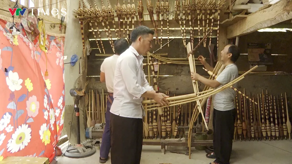 Những người giữ lửa tiếng khèn Mông giữa đại ngàn Tây Bắc - Ảnh 4.