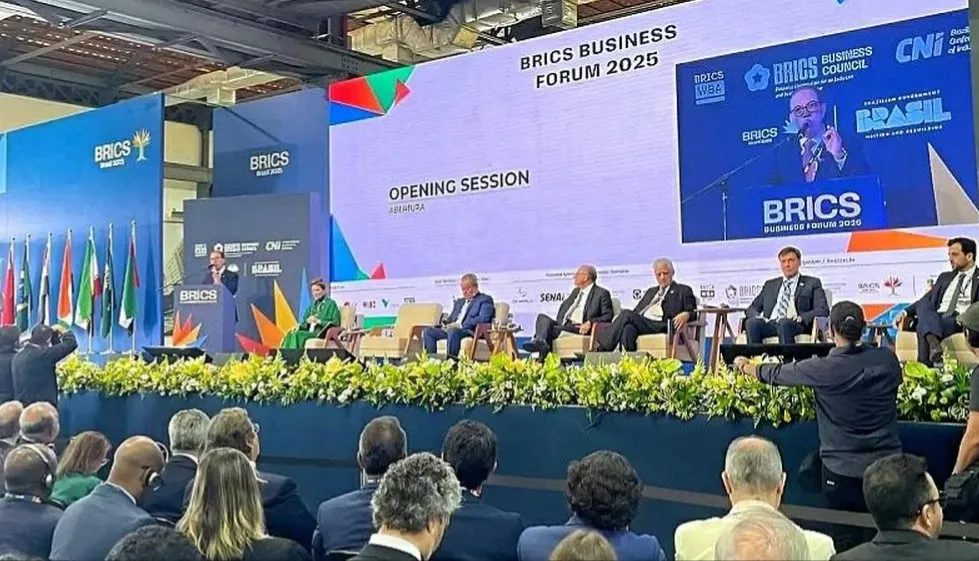 BRICS thông qua đề xuất cải tổ IMF - Ảnh 1.