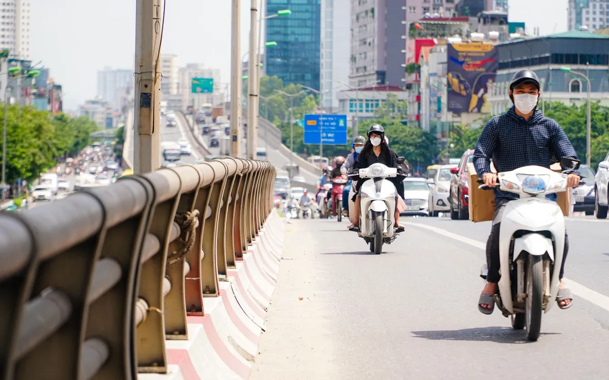 Trưa, chiều nay, hầu khắp Bắc Bộ có nắng và khá nóng. (Ảnh minh họa - Ảnh: NLĐ) Trưa, chiều nay, hầu khắp Bắc Bộ có nắng và khá nóng. (Ảnh minh họa - Ảnh: NLĐ)