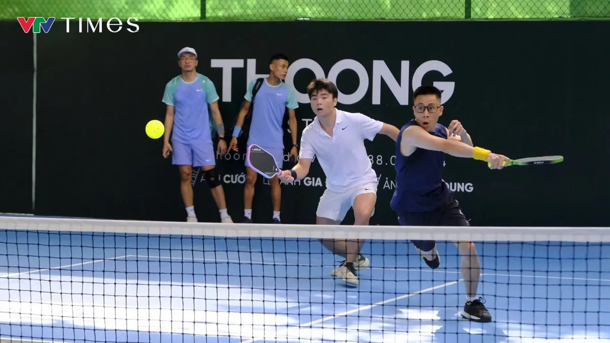 Nghệ An tổ chức giải Pickleball, kêu gọi ủng hộ quạt cho trường học ở vùng cao trong năm học mới - Ảnh 1.