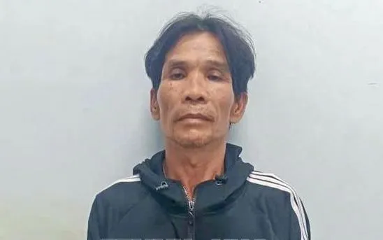 Đối tượng Trần Văn Sơn tại cơ quan Công an. 