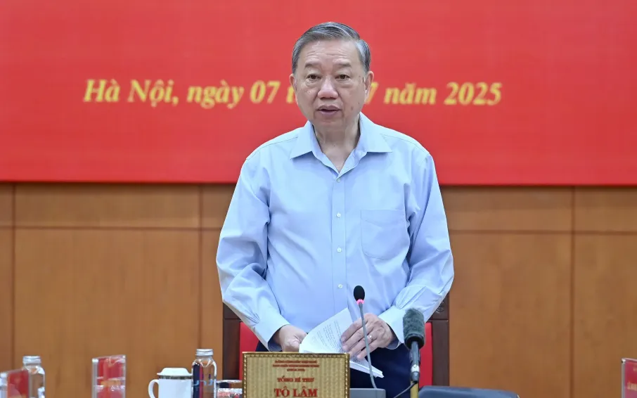 Tổng Bí thư Tô Lâm phát biểu chỉ đạo phiên họp. (Ảnh: Nhân dân) Tổng Bí thư Tô Lâm phát biểu chỉ đạo phiên họp. (Ảnh: Nhân dân)