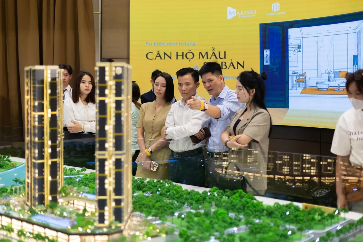 Khai trương căn hộ mẫu và sa bàn Masteri Rivera Danang- Ảnh 2. Khai trương căn hộ mẫu và sa bàn Masteri Rivera Danang- Ảnh 2.