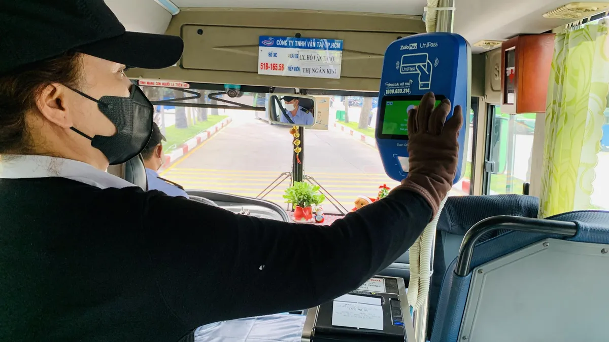 Kết nối xe buýt liên vùng TP Hồ Chí Minh sau hợp nhất - Ảnh 1.
