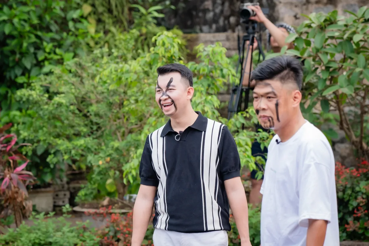 Bố ơi mình đi đâu thế 2025: Trung Ruồi, Duy Hưng, Neko Lê bị bôi nhọ nồi kín mặt  - Ảnh 5.