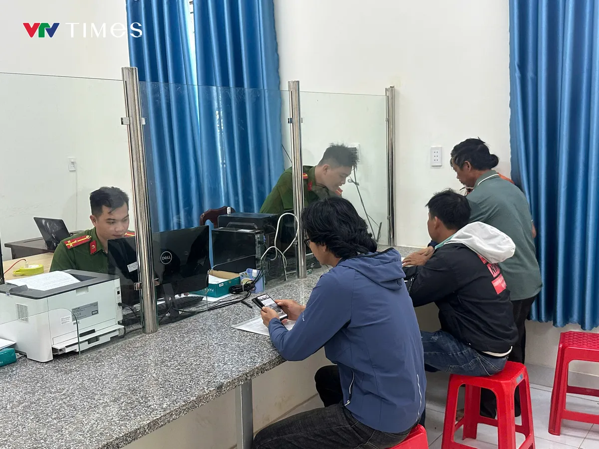 Công an xã Đắk Song: Gần dân, giữ vững bình yên từ những ngày đầu đổi mới - Ảnh 1.