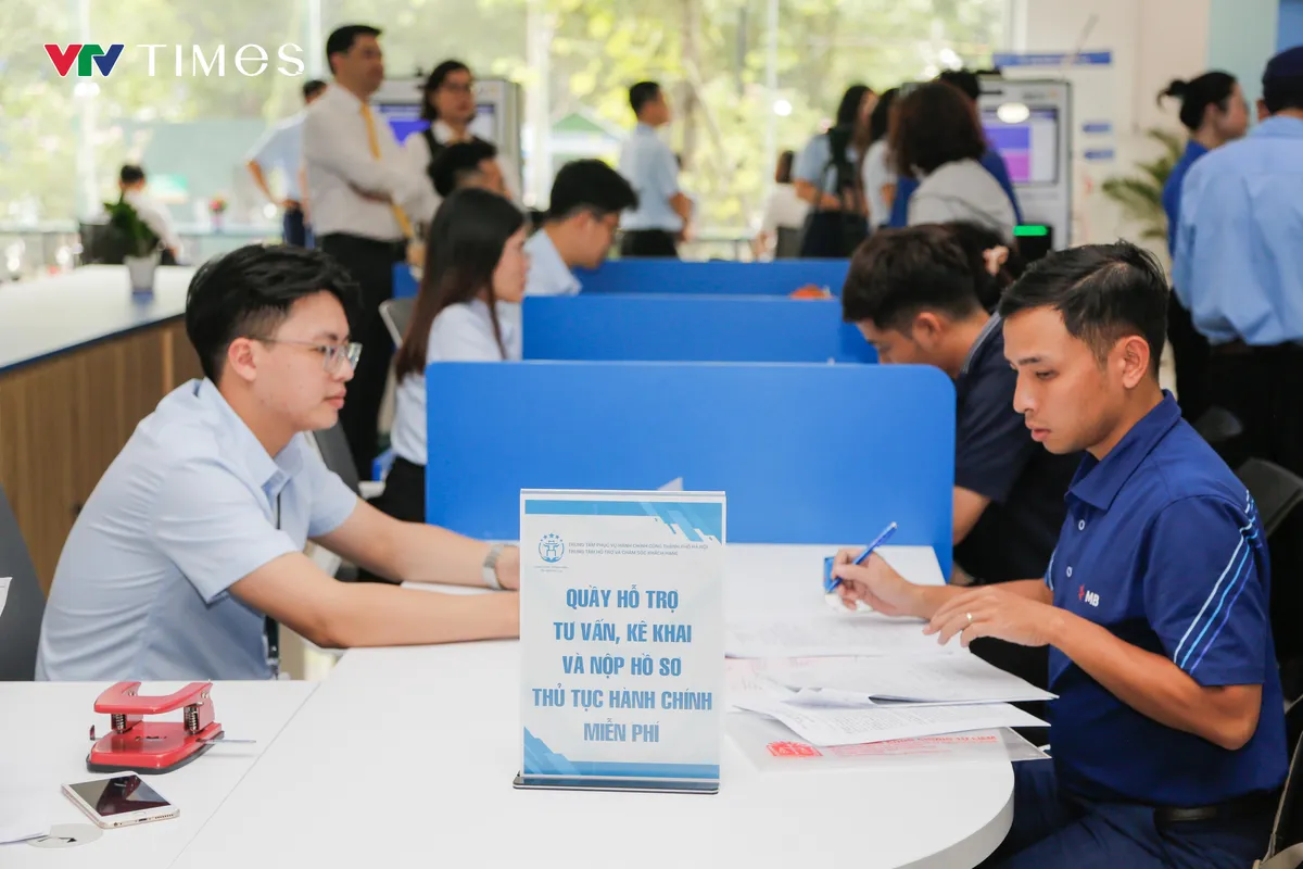 Nâng cao chất lượng phục vụ hành chính qua chuyển đổi số và tư vấn miễn phí - Ảnh 2.