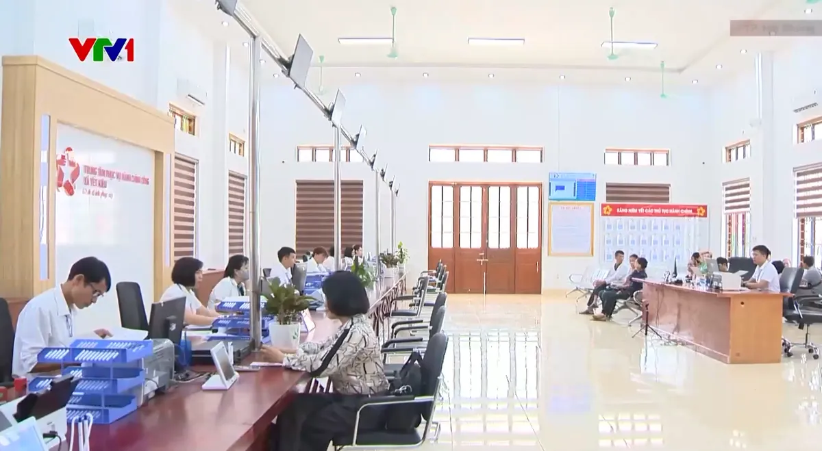 Linh hoạt giải quyết thủ tục hành chính, đảm bảo phục vụ nhu cầu người dân- Ảnh 1.